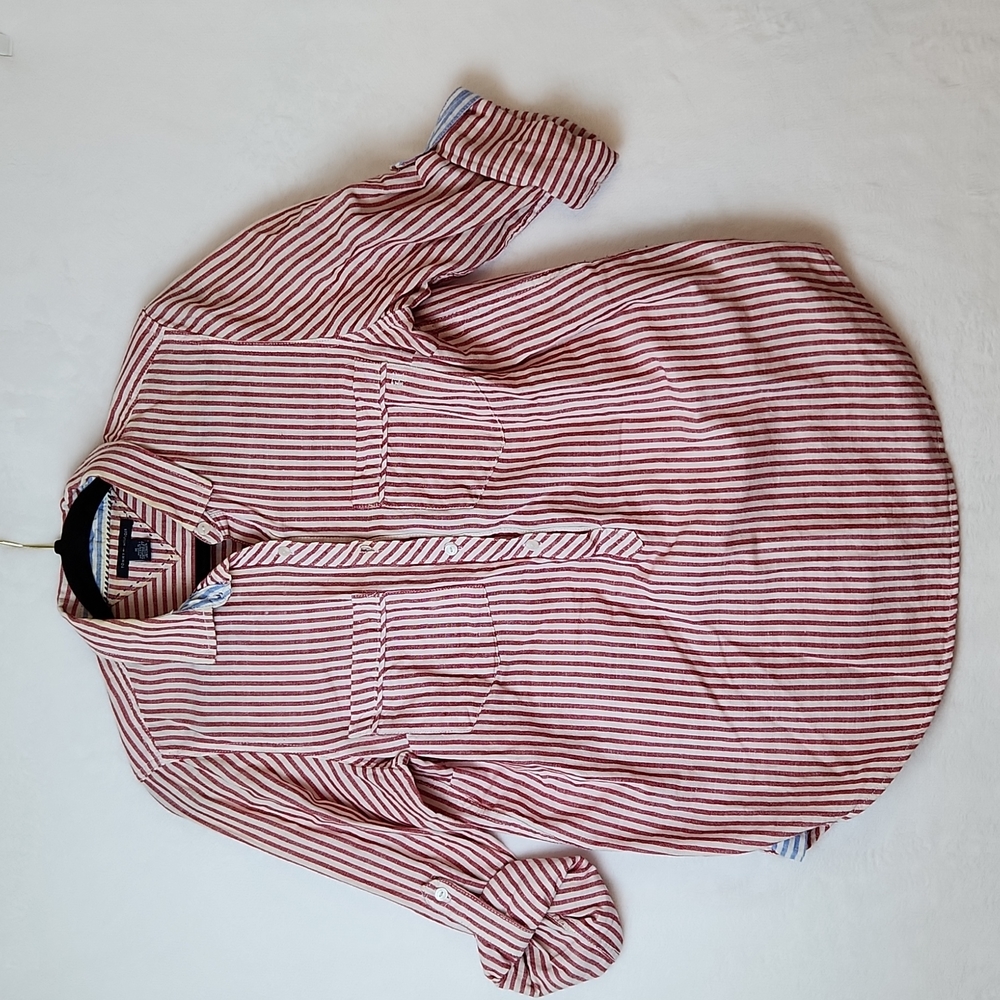 Tommy Hilfiger Women's Half button-up Top Stripes Red White Size Medium